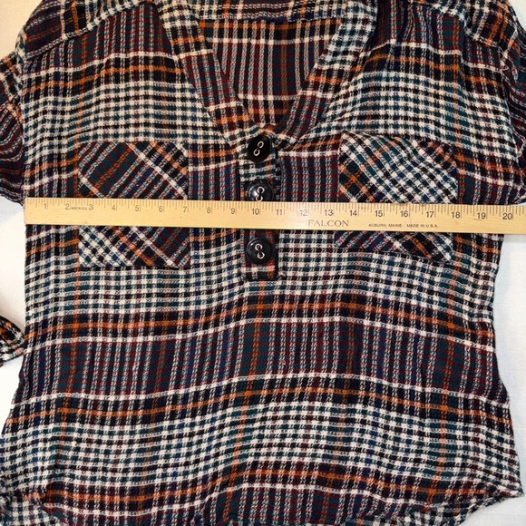 Plaid V-Neck Women's Top Medium - Picture 3 of 9